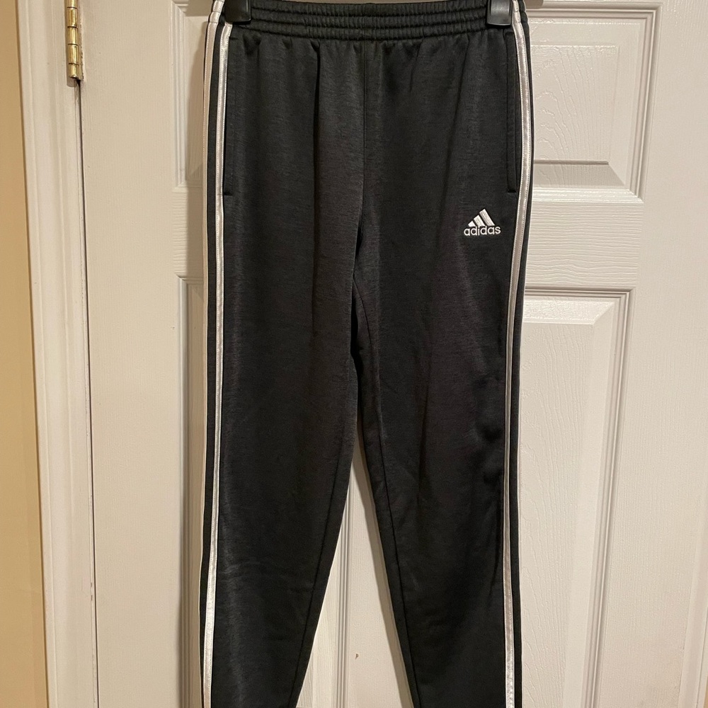 Adidas Joggers - Grey - Kids Large